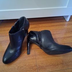 Franco Sarto Women's Ankle High Heel Boots Size 8.5 NEW 