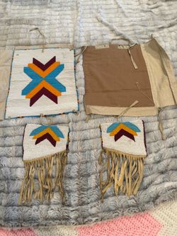 VINTAGE AMERICAN-STYLE BEADED LEG PANELS & WRIST CUFFS – 4 PIECE SET