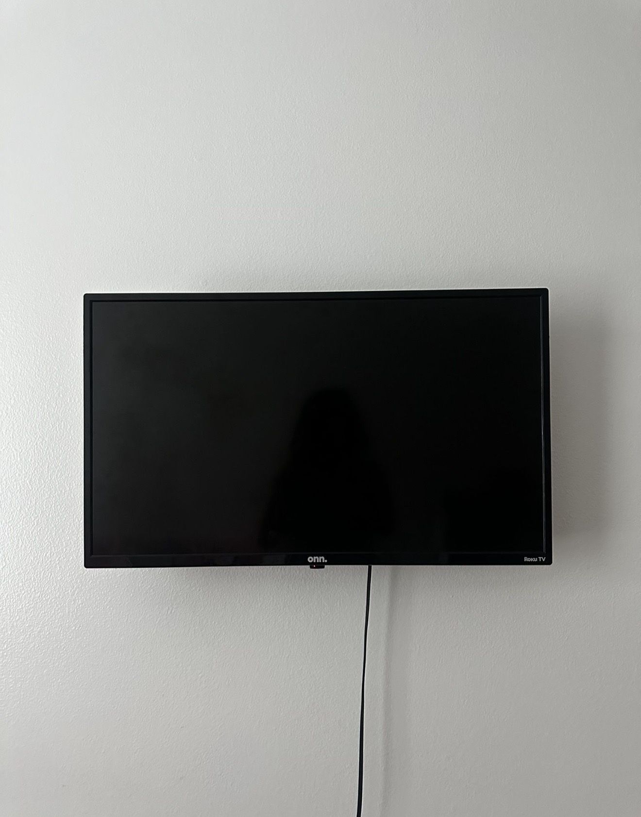 32 Inch onn TV