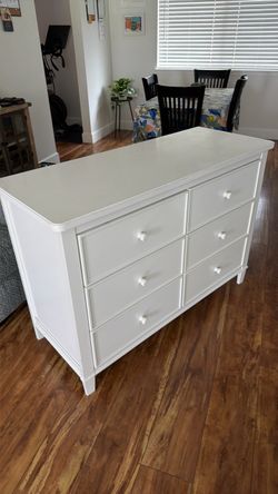 White Wood Dresser