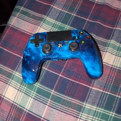 PS4 Controller 