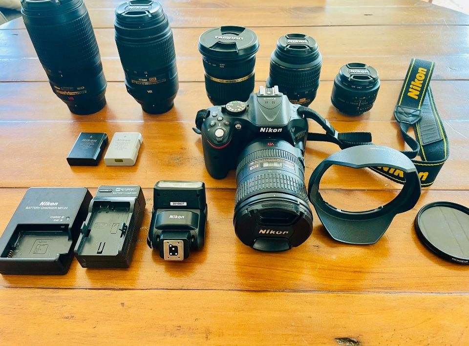 Nikon D5200 DSLR Camera and Lens Bundle
