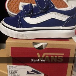 2 Pairs Vans Brand New 