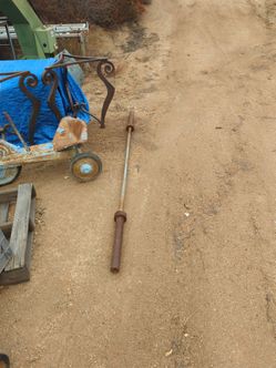 Olympic weightlifting bar