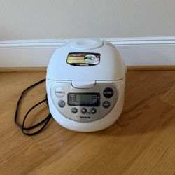 Zojirushi Electric Rice Cooker 5.5 Cup