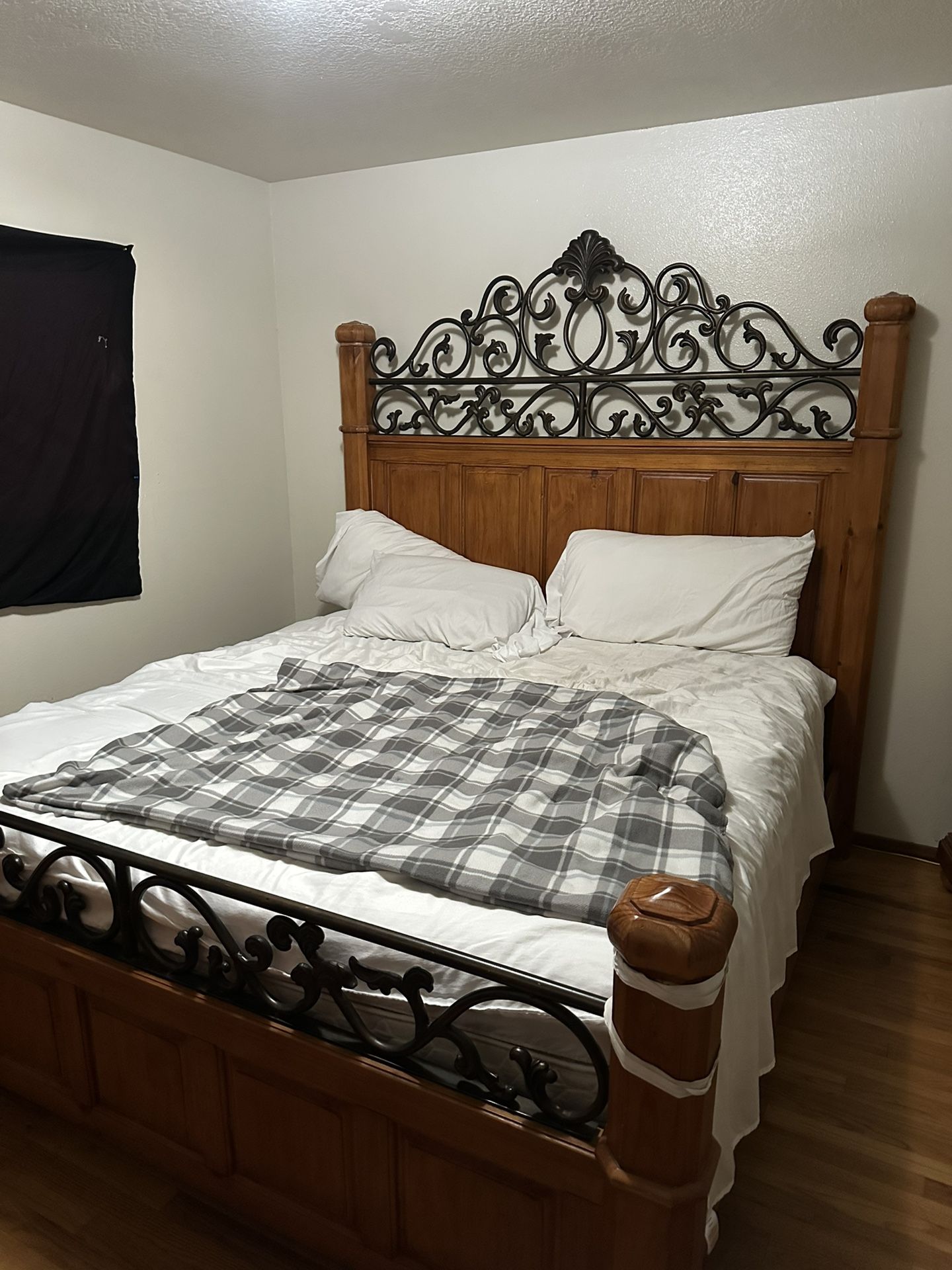 King Bedroom Set