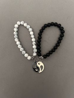 Yin Yang Couple Bracelet Set – Black & White