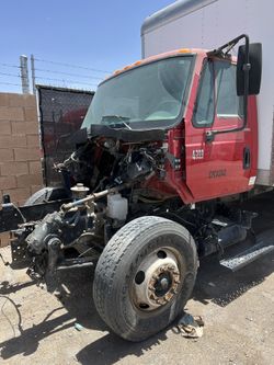 2005 International 4300 For Parts