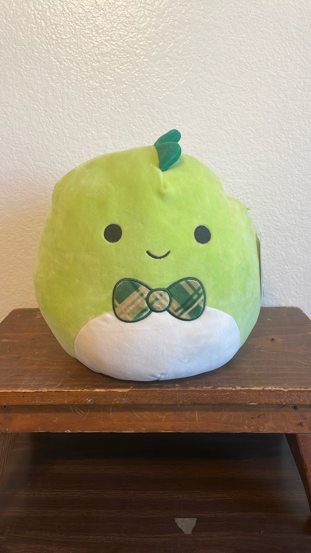 Squishmallows 8” Danny Green Dinosaur Dino With Bowtie Plush
