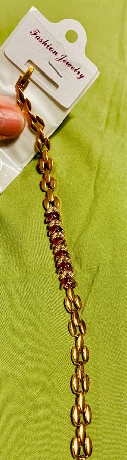 Fashion Jewelry Gold-Tone Chain Bracelet