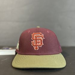 New Era Fitted San Francisco Giants Size 7 1/8 - Beetroot Collection from HatClub