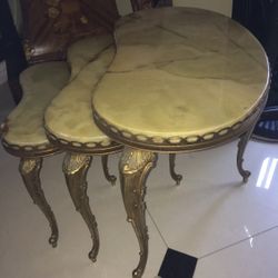 Antique Marble Brass Inlay Nesting 3-Piece End / Tea Tables Set Elegant Ornate