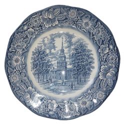 Staffordshire LIBERTY BLUE Dinner Plate 9 3/4” Independence Hall Historic Scene