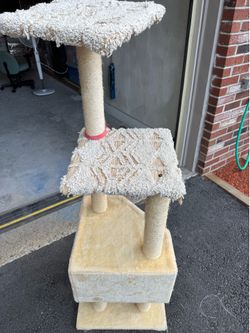 Cat tree