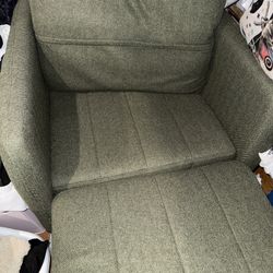 Dark Green Sleeper Chair
