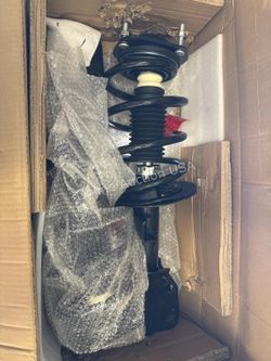 Complete Strut and Spring Assembly Chevy Traverse GMC Acadia
