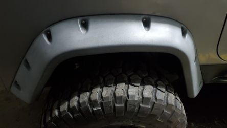97 to 2006 Jeep wrangler tj front bumper and tires gards
