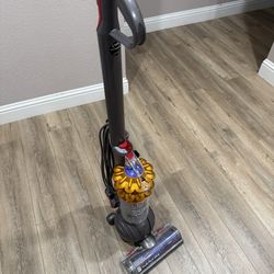 Dyson DC50 Vacuum