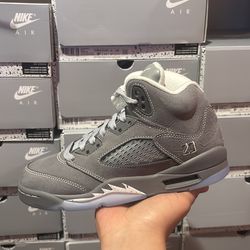 Jordan 5 retro wolf grey (2026)