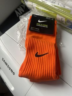 Nike Classic Cushioned Knee High Soccer Socks