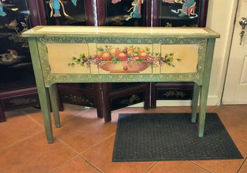 Beautiful Hand Painted Hall style table w/drawers/doors