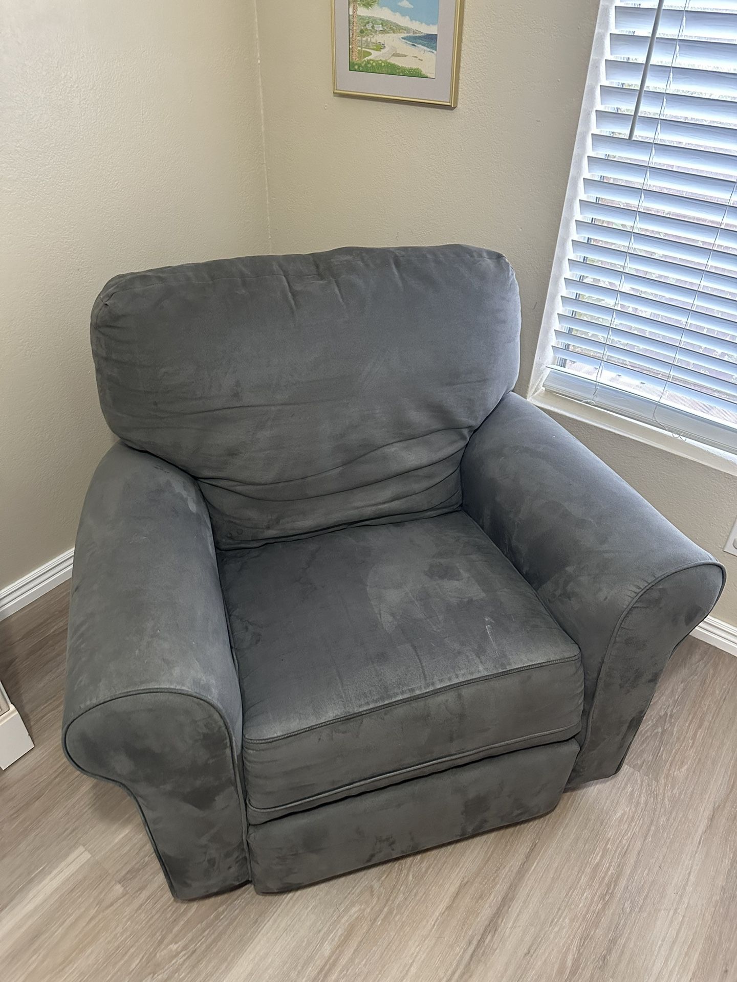 Nursery Glider And Recliner