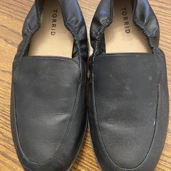 Torrid Black Loafers Size 9.5