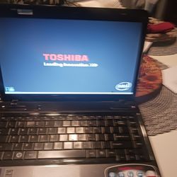Hi End Nice Laptop Runs Gd Have Charger I Lost My Passcode 45 Firm