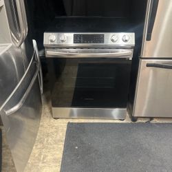 Samsung Stove $399