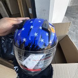 Motorcycle Helmet American Flag Large DOT Certified