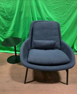 Blue Dot Field Lounge Chair