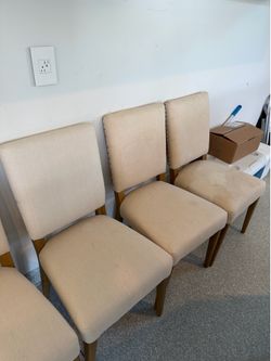 12 Kurt Dining Linen Chairs