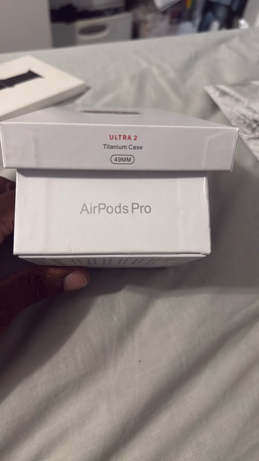 ⭐️⭐️ULTRA 2 TITANIUM CASE ⭐️⭐️AIRPODS PRO