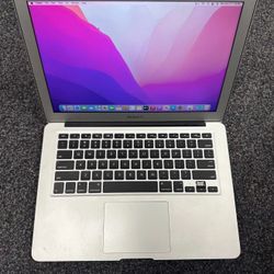 Apple MacBook 2015 Silver 13.3 Inches 