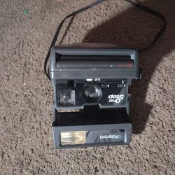 Polaroid One Step Flash instant camera
