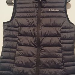 New Condition Columbia Omni Heat Black Vest Women's Medium