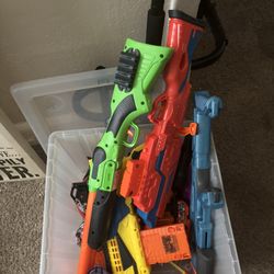 Nerf Guns 
