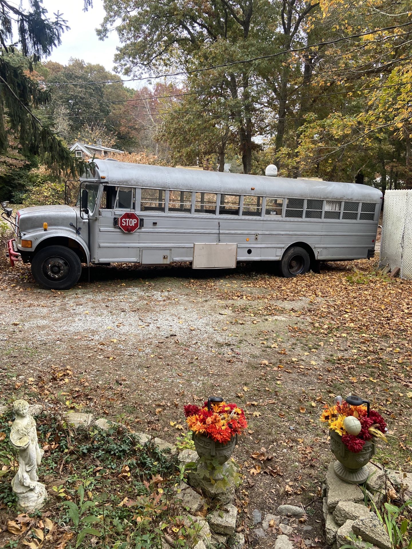 Camper/tour Bus For Sale