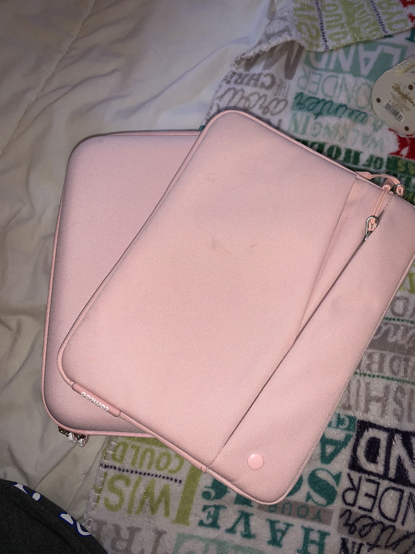 iPad carrying case pink