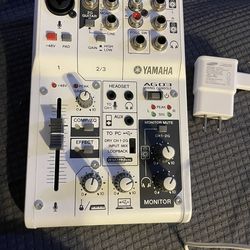 YAMAHA Webcasting Mixer Audio Interface 3 Channel AG03