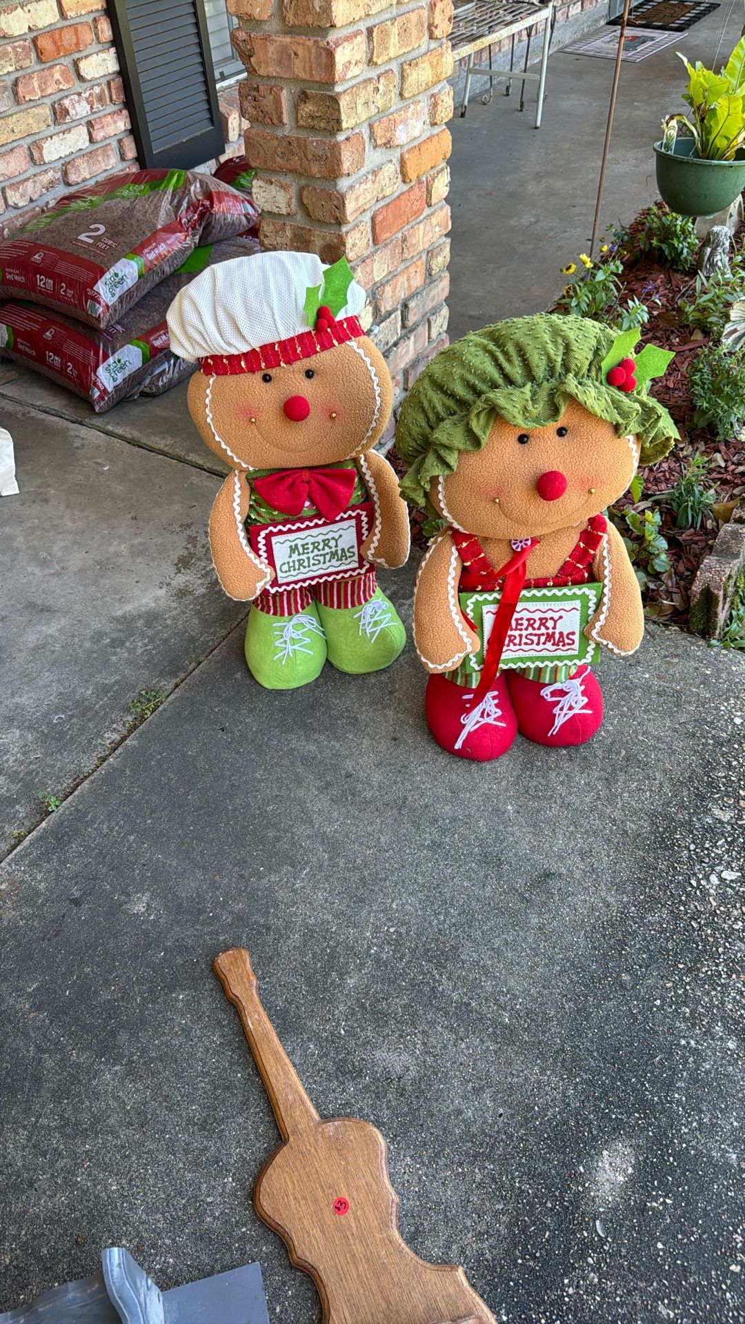 Gingerbread Girl And Boy