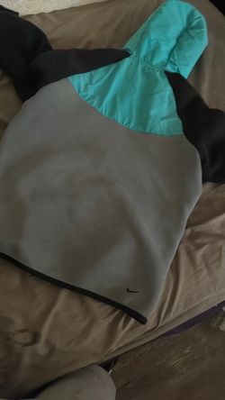 Nike tech