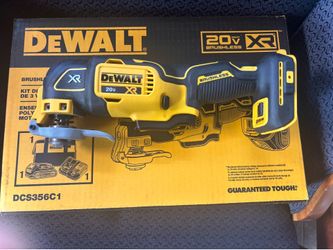 DEWALT 20V MAX XR Oscillating Tool Kit with Blades, 3 Speed Cordless Brushless Multitool, Up to 20,000 OPM, LED Light, Battery and Charger Included (D
