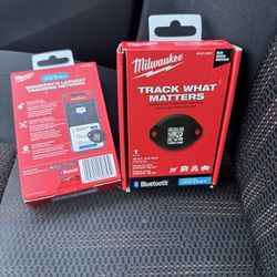 Milwaukee Trakers Both New 