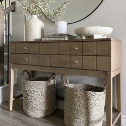 THRESHHOLD Henrieville Console Table Brown