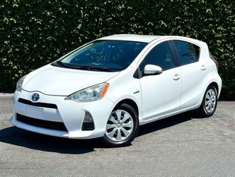 2013 Toyota Prius c