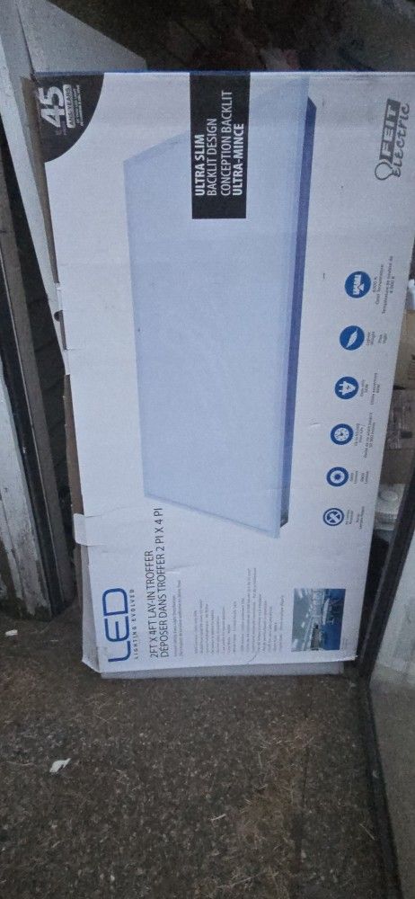 led lighting evolved 2ftx4ft lay in troffer