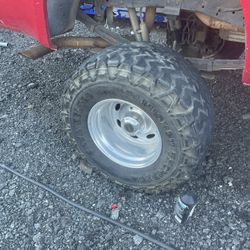 A Set Rims Of Weld Racing 161/2 X 14. F250
