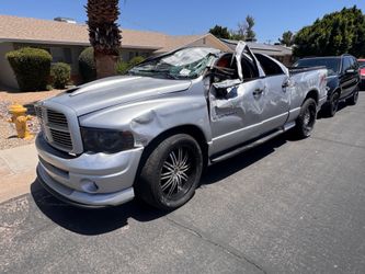 RAM 1500 hemi sport 5.7 2005