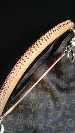 Louis Vuitton Paris made in France Vi3122 for Sale in Rancho Cucamonga, CA  - OfferUp
